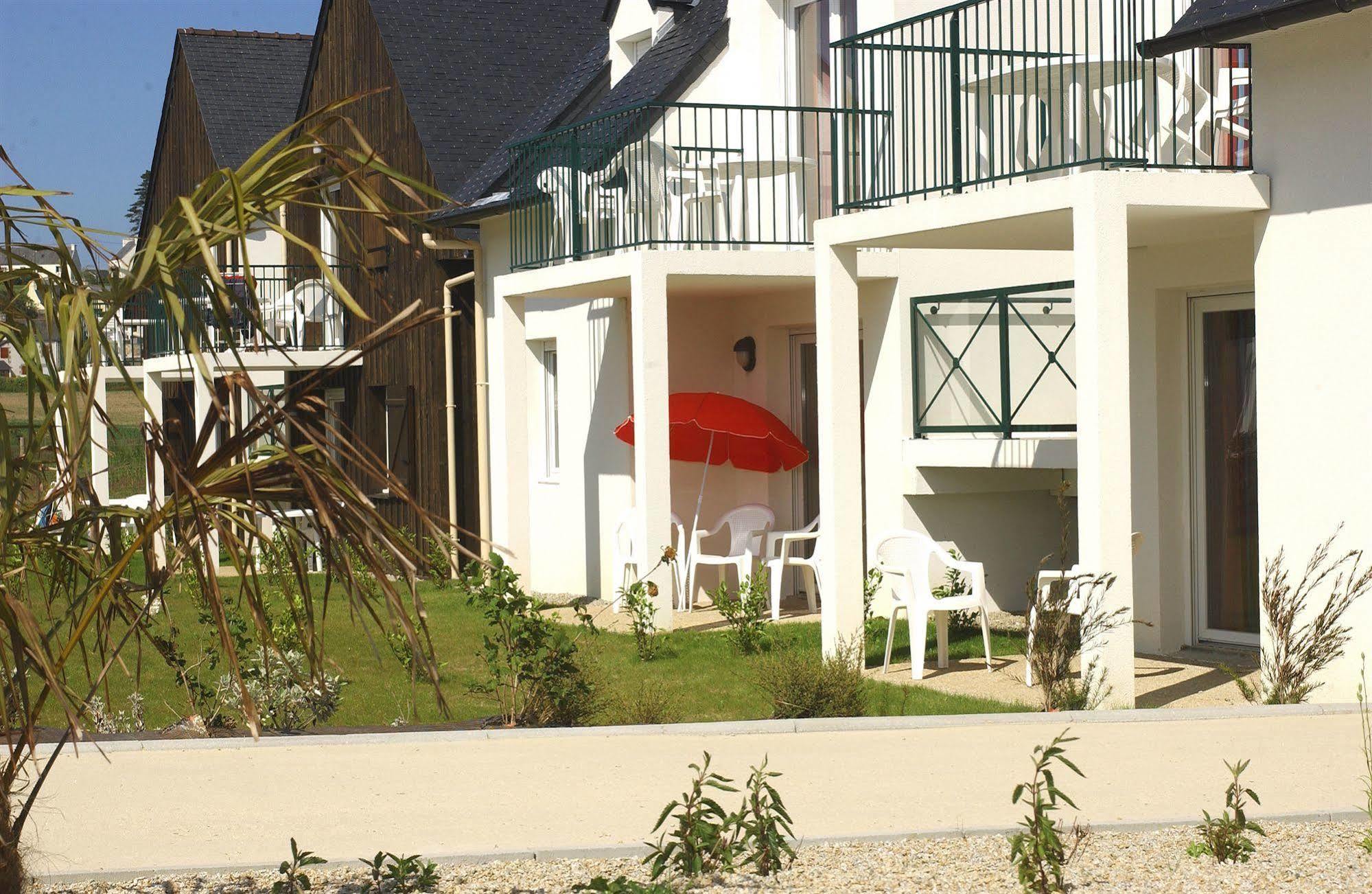 Residence Nemea Les Roches Saint-Pol-de-Léon Exterior foto